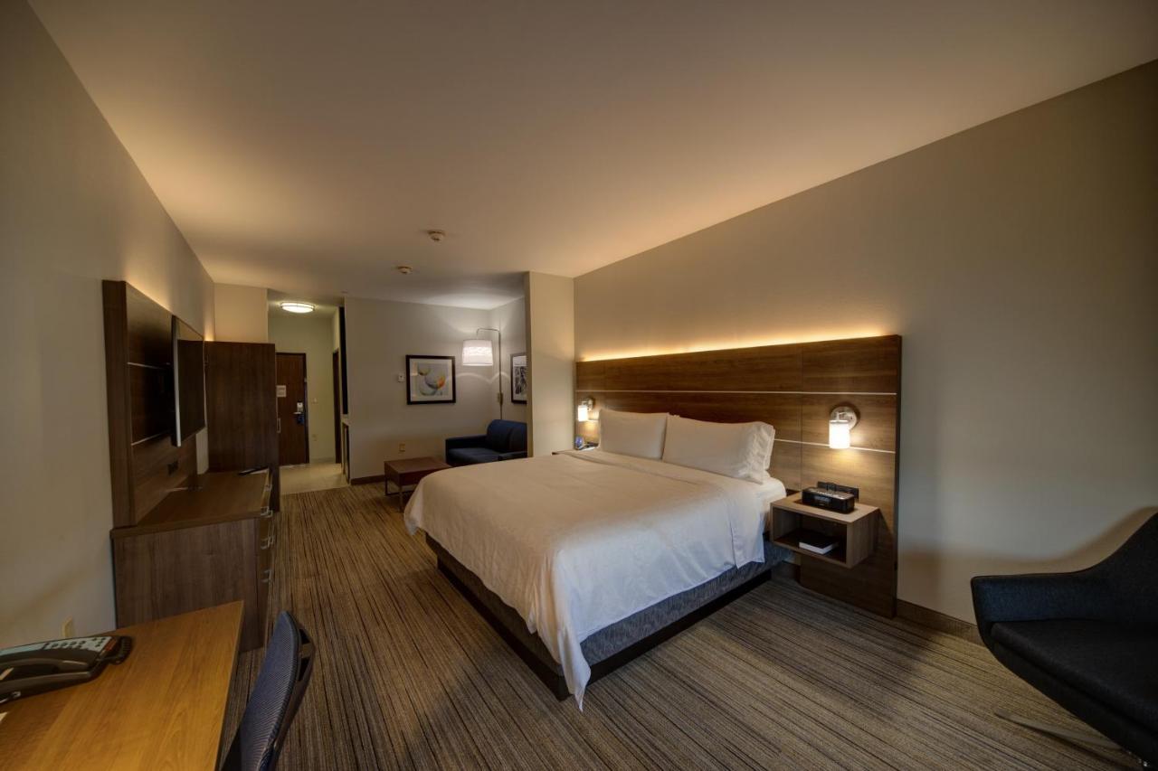 Holiday Inn Express Hotel & Suites Oklahoma City-West Yukon By Ihg Екстериор снимка