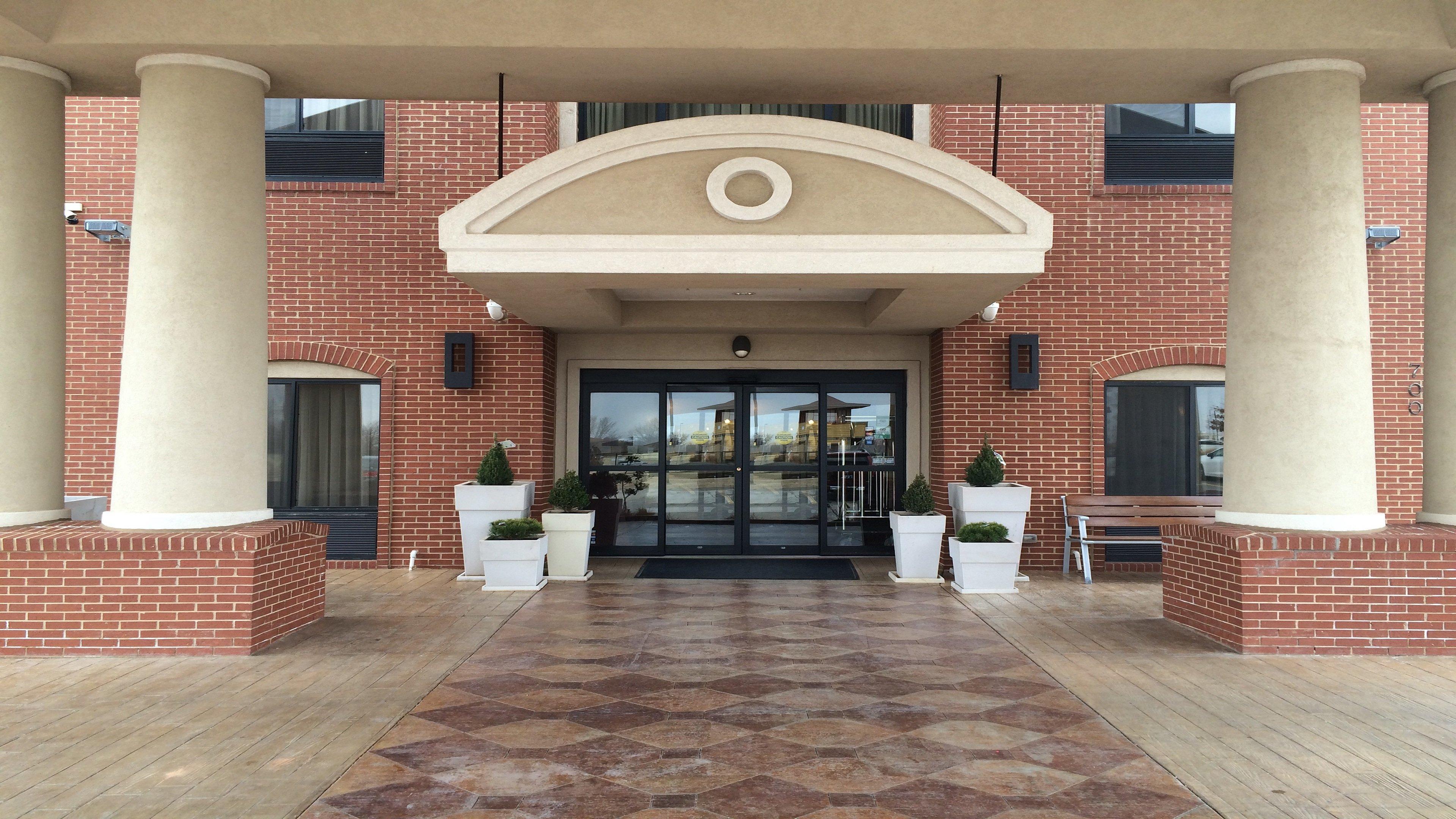 Holiday Inn Express Hotel & Suites Oklahoma City-West Yukon By Ihg Екстериор снимка